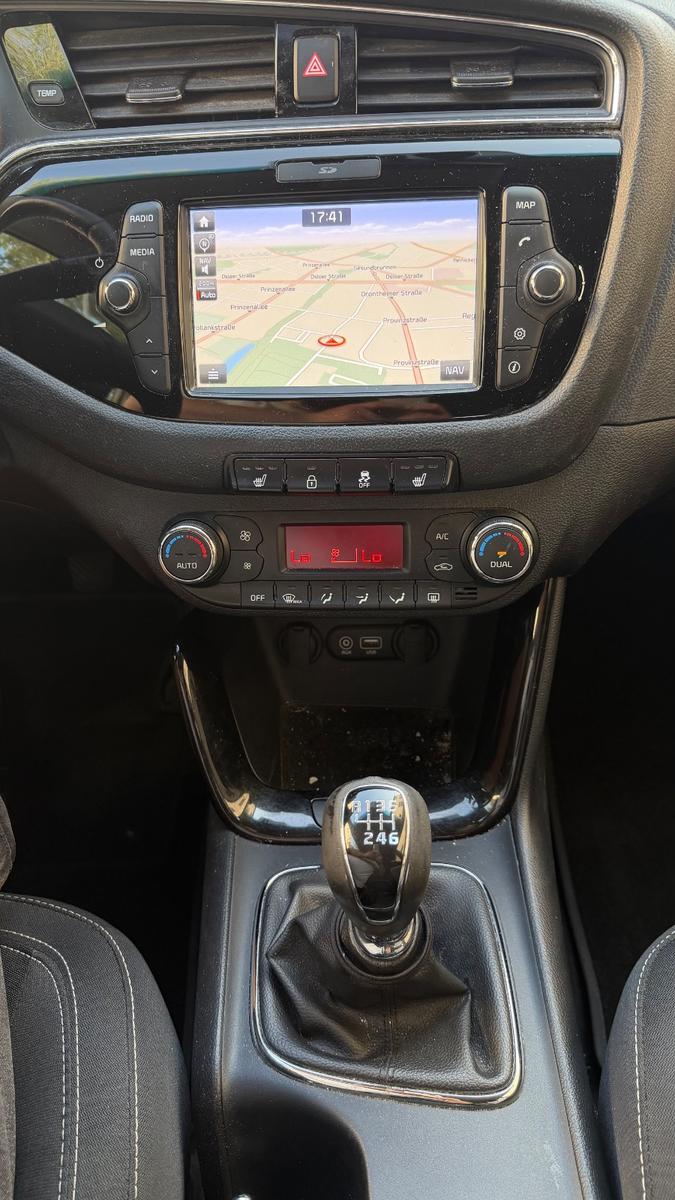 Kia cee'd Sportswagon 1.6 GDI Platinum Edition