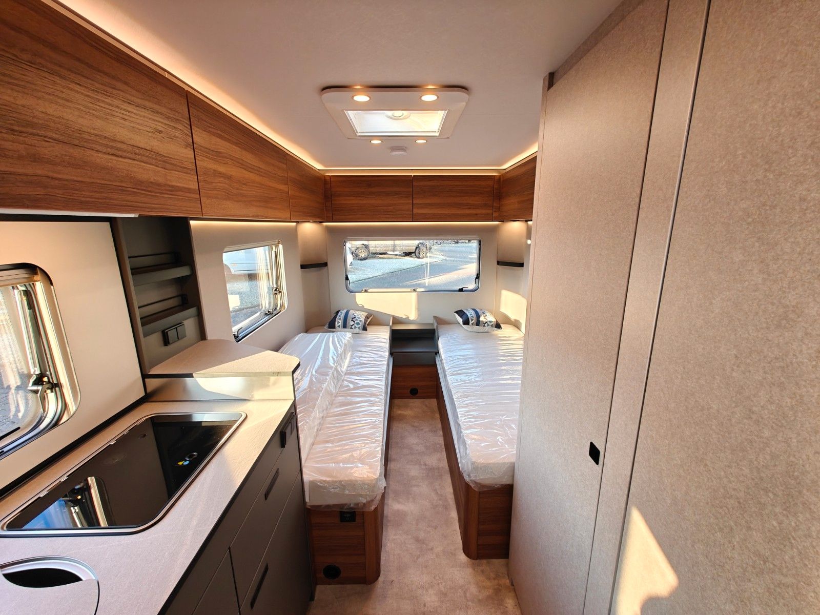 Fahrzeugabbildung HYMER / ERIBA / HYMERCAR Novaline 495 - MESSE-NEUHEIT 2026! -