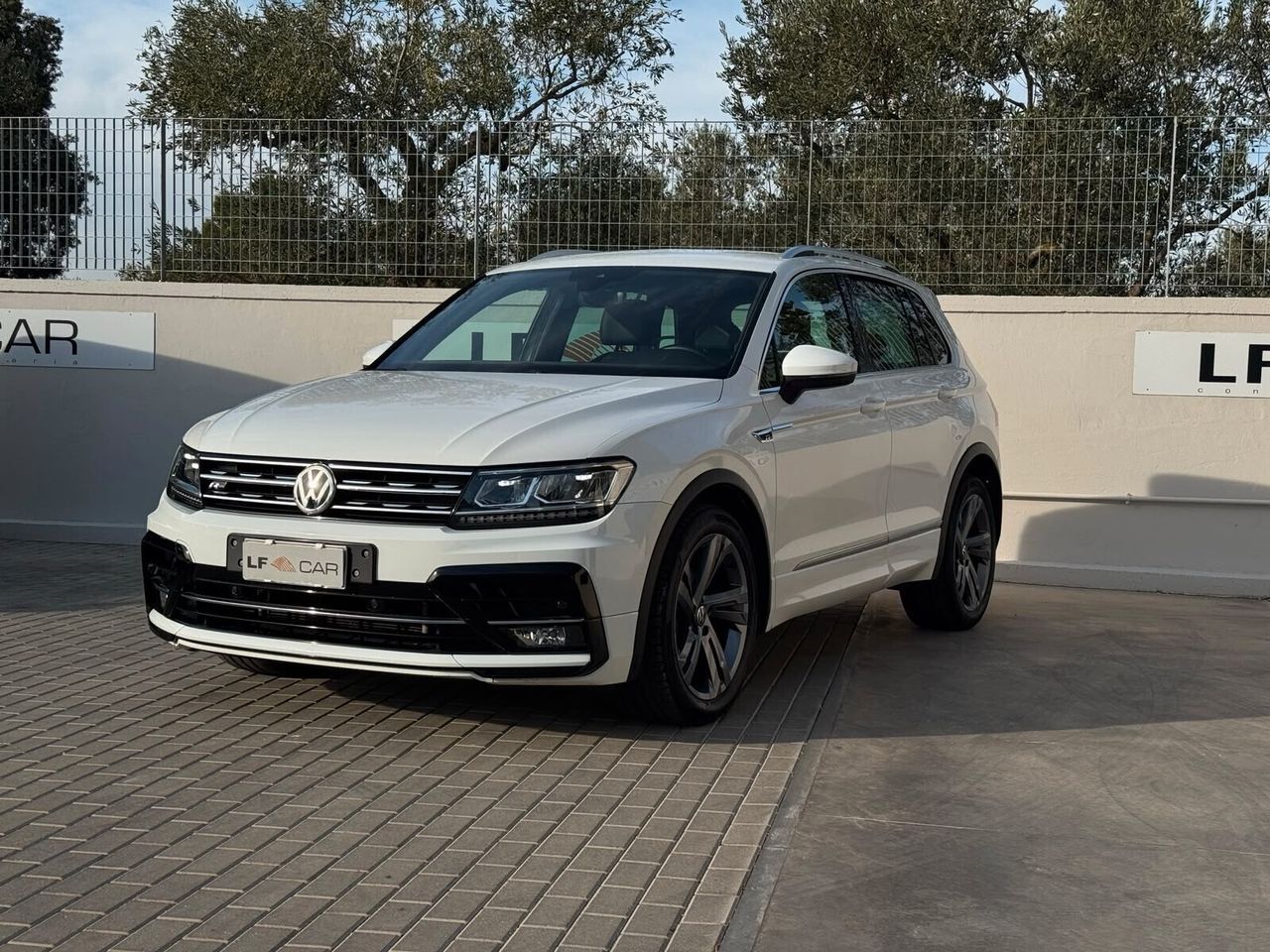 Volkswagen Tiguan 2.0 TDI Sport BlueMotion Techn