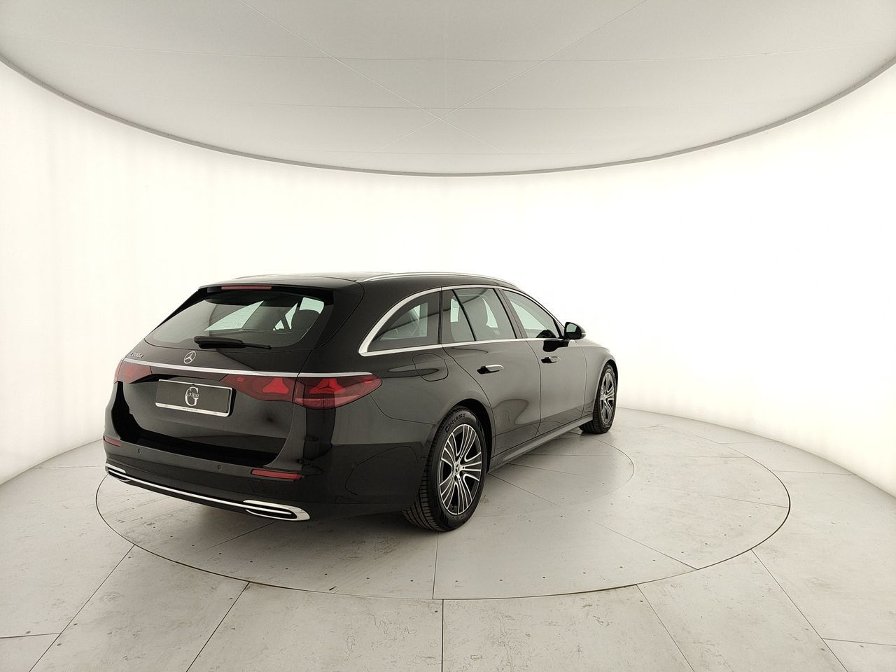Mercedes-Benz E SW 200 d Advanced auto imagem 3