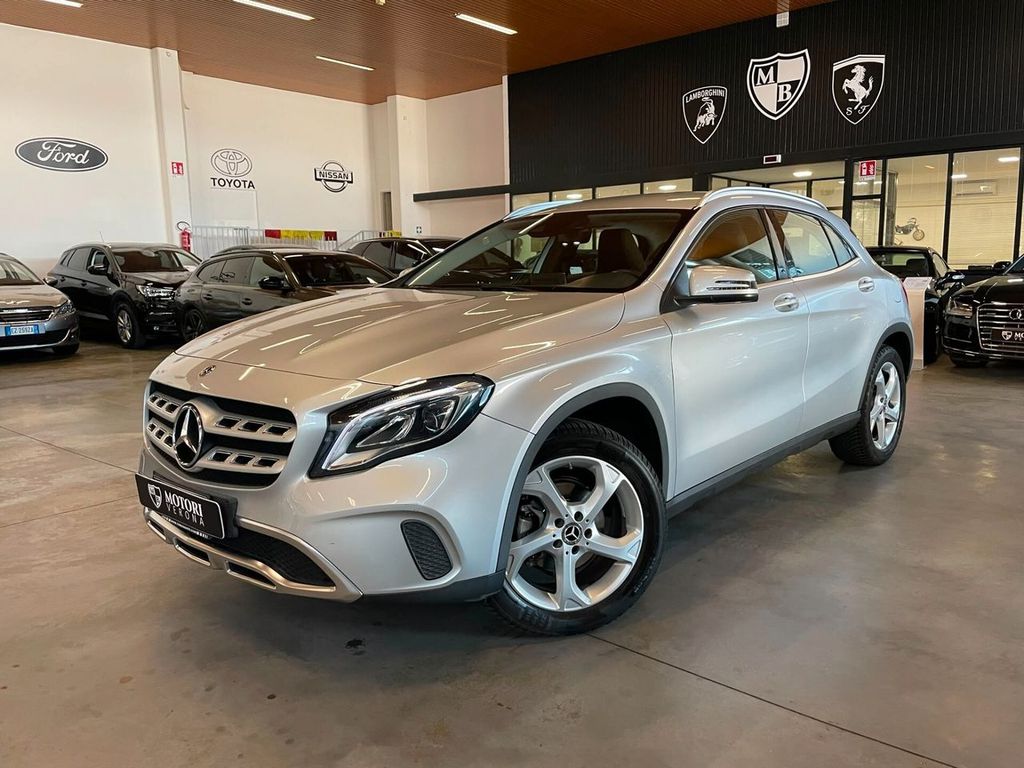 Image of Mercedes-Benz GLA 200