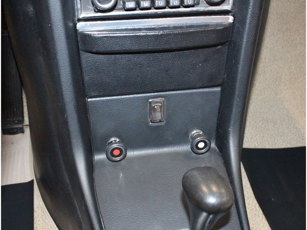 Fahrzeugabbildung Mercedes-Benz 200 W 115 Strich 8*Voll Restauriert*Note 2+