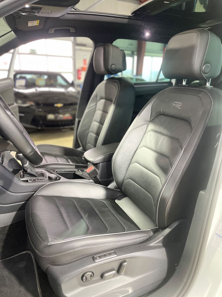 Volkswagen R-LINE 4MOT 245 PS SHZ HINTEN PANO AHK foto 17