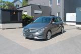 Mercedes-Benz B 180 Style DCT+Wippen*Navi*AHK*PDC*Sitzhzg*Allw - Mercedes-Benz Gebrauchtwagen in Castrop-Rauxel