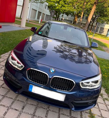 BMW 118i -