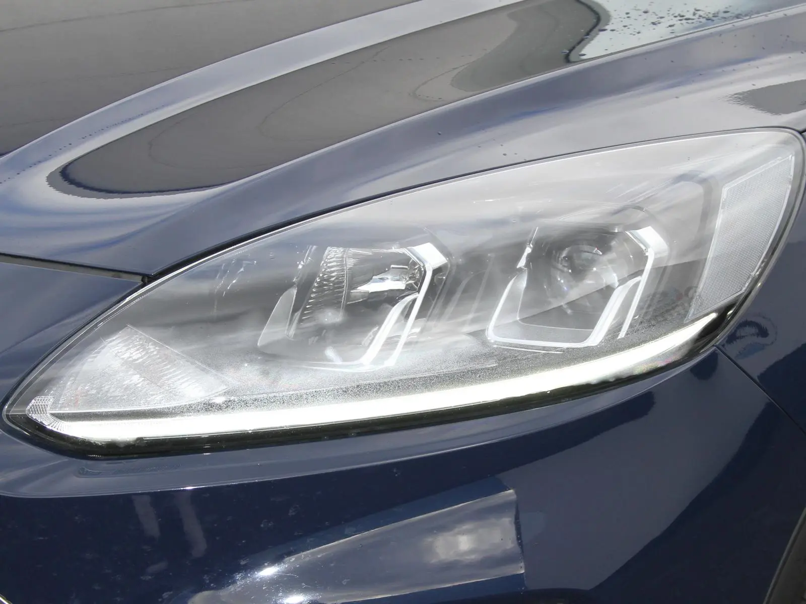 Ford Kuga 2.0 EB Titanium Allrad Autom. Winter AHK, миниатюра 17