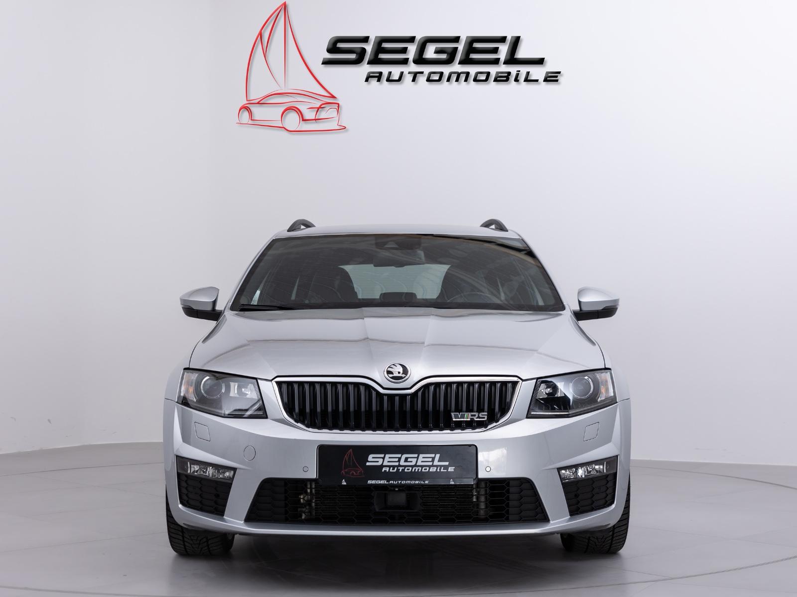 Skoda Octavia Combi RS*NAVI*AHK*PDC*SHZ*TEMP*