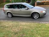 Volvo V70 III T5 Bifuel  2,0 Moment. Autom. AHK  Alu S