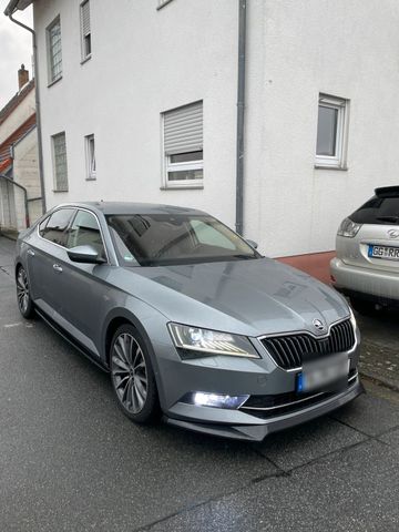 Skoda Superb L&K 140kw 190 Ps