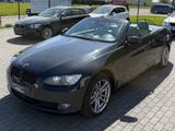 BMW 325 3 Cabrio 325i E93 MEMORY/SHZ/NAVI/XENON/PDC - BMW 3er-Reihe E93 mit Benzin-Antrieb