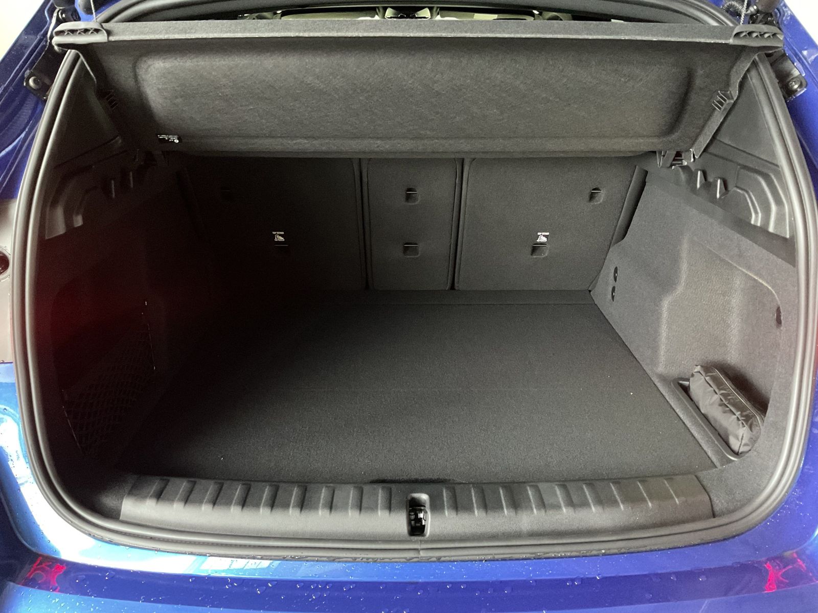 Fahrzeugabbildung BMW X1 sDrive20i *Head-Up Display *AHK *Sitzverst. e