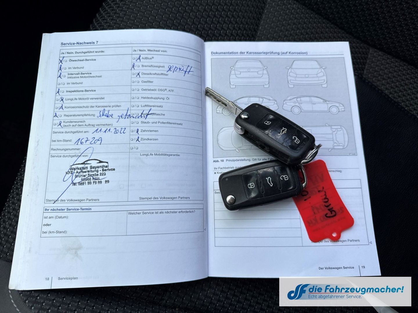 Fahrzeugabbildung Volkswagen Touran Comfortline Navi Dyn. Kurvenlicht *EXPOR