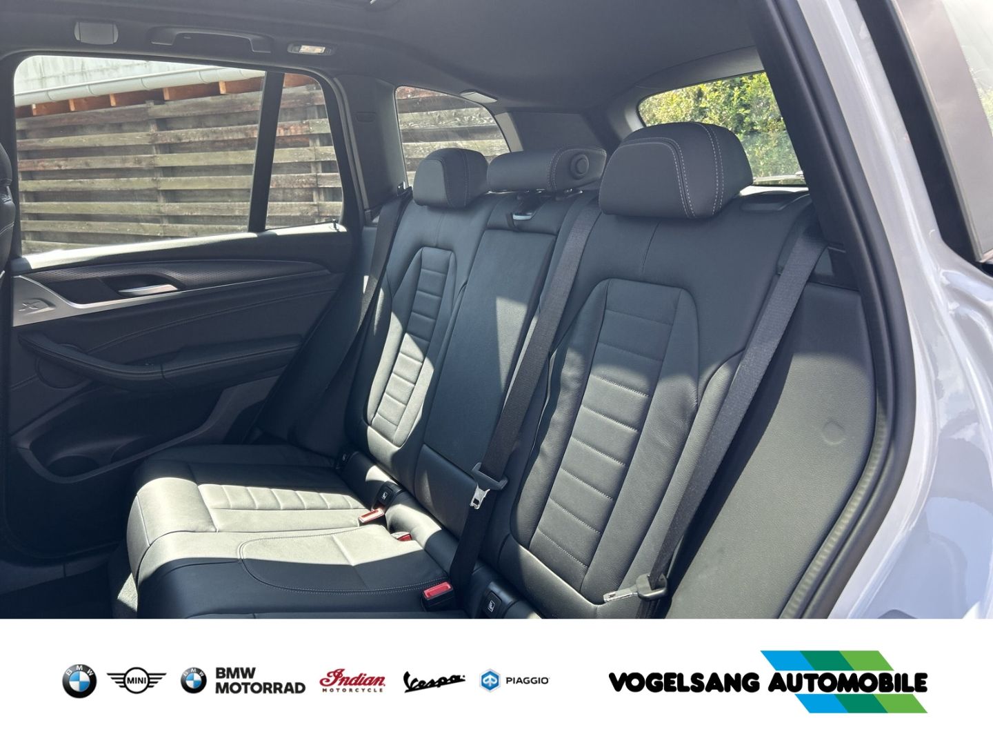 Fahrzeugabbildung BMW X3 xDrive 30e,M Sport,Panodach,Leder,HIFI,DAB,Dr