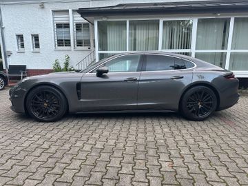 Porsche Panamera - 6
