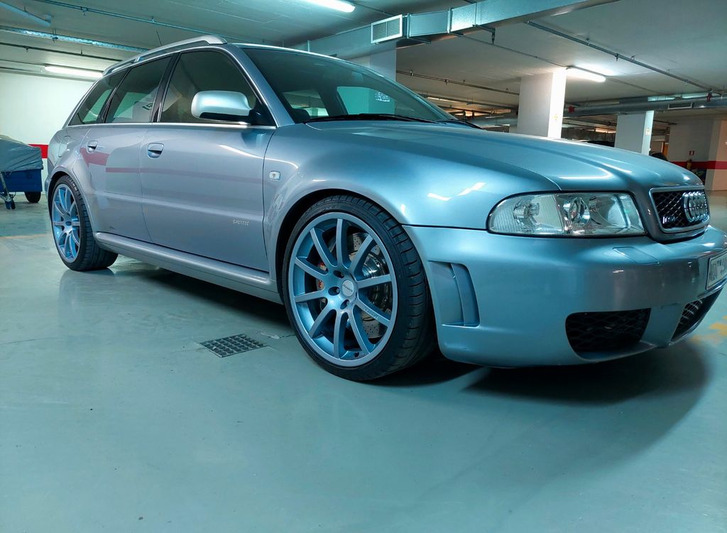 Audi RS4
