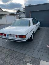 Mercedes-Benz Mercedes 230 CE W 123 Coupé - Mercedes-Benz 230: Ce W123