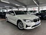 BMW 330e Touring Advantage ACC+Keyless+Sensatec+uvm. - BMW 330 in Hamm