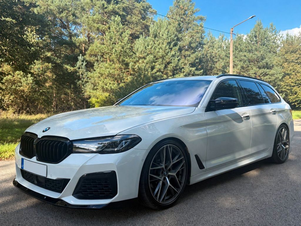 Image of BMW 520