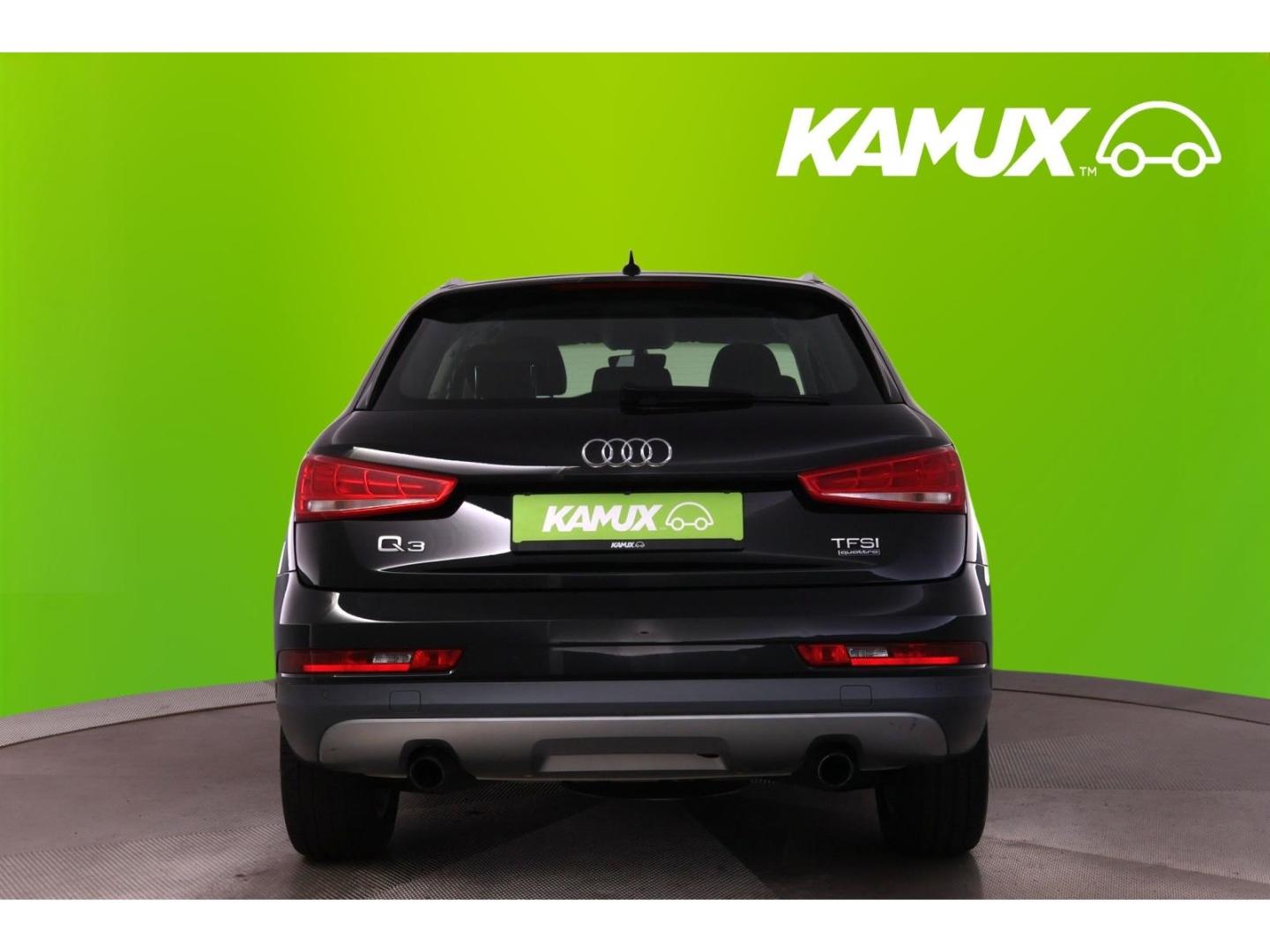 Audi Q3 2.0TFSI quattro S-tronic+NAVI+AHK+BOSE+KLIMA
