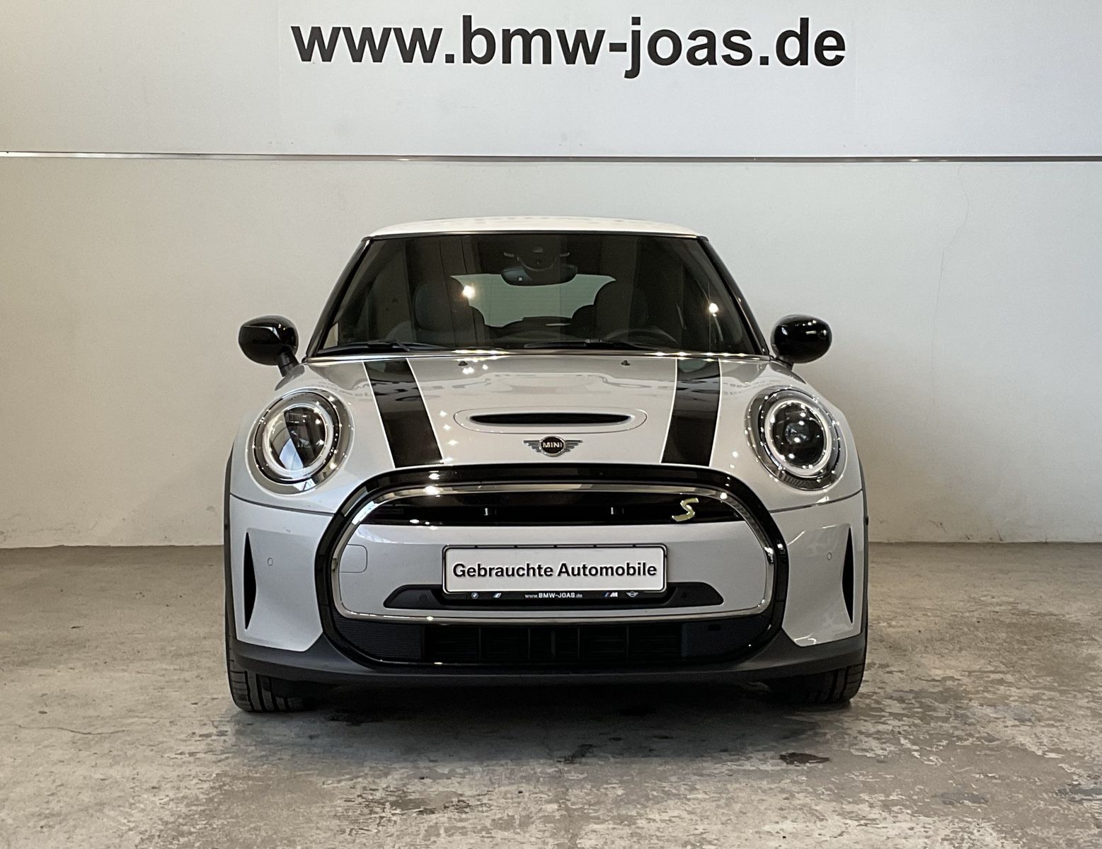 Fahrzeugabbildung MINI Cooper SE LED Pano.Dach RFK Navi ACC
