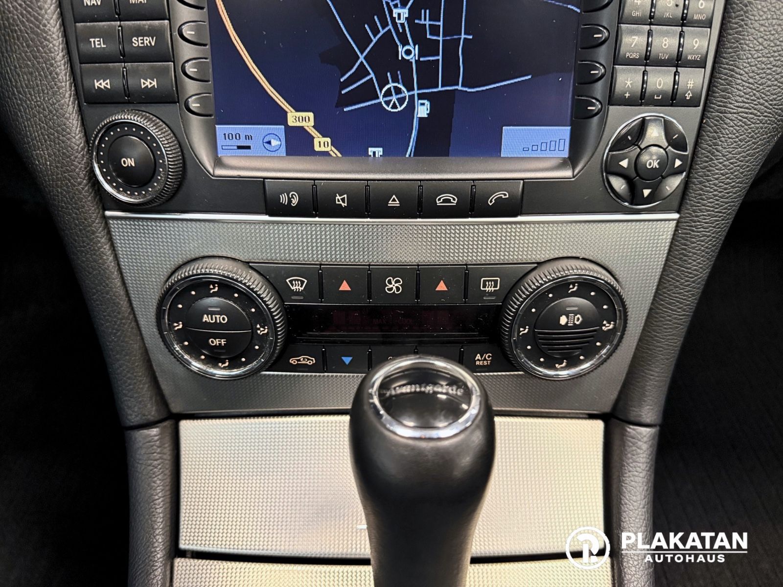 Fahrzeugabbildung Mercedes-Benz CLK 320 CDI Harman/Kard Leder Memory MB-Service