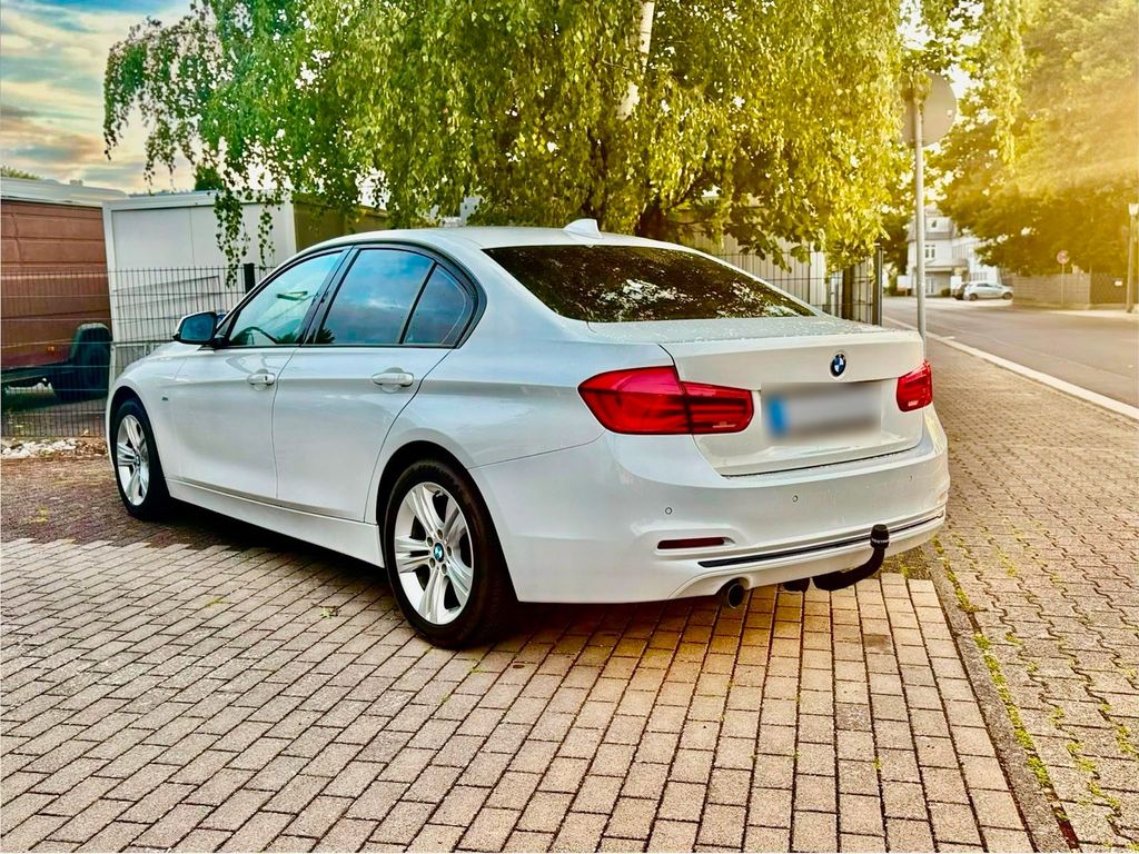 Image of BMW 318