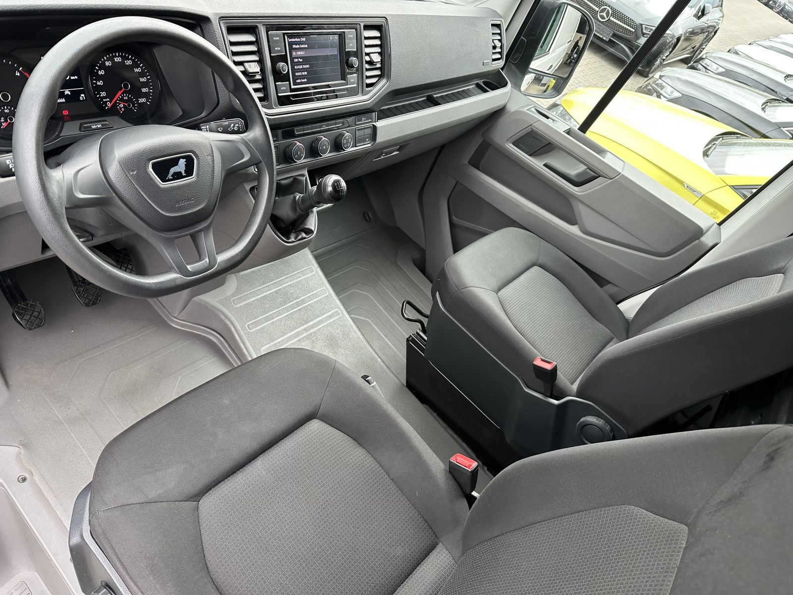 Fahrzeugabbildung MAN TGE 3.140 4X2F Kasten KAMERA+DAB+CARPLAY+1HD+GJR