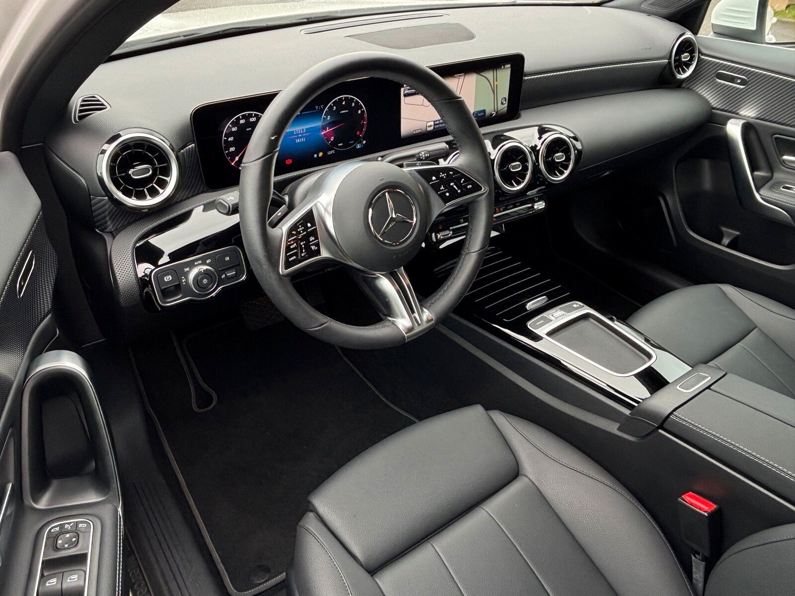 Mercedes-Benz A 180 Progressive LED Kamera Lenkradheizung DAB foto 5