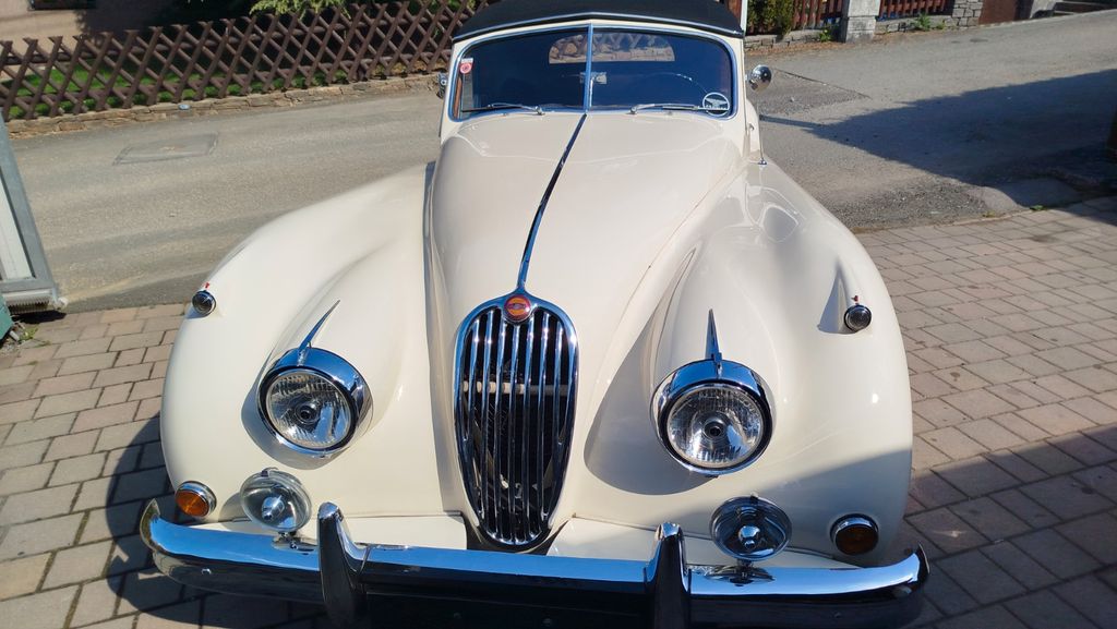 Jaguar XK