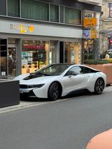 BMW i8 Pure Impulse Pure Impulse - BMW i8: Pure Impulse