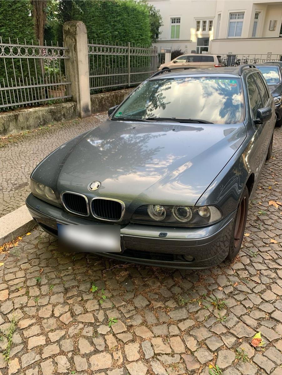 BMW 520
