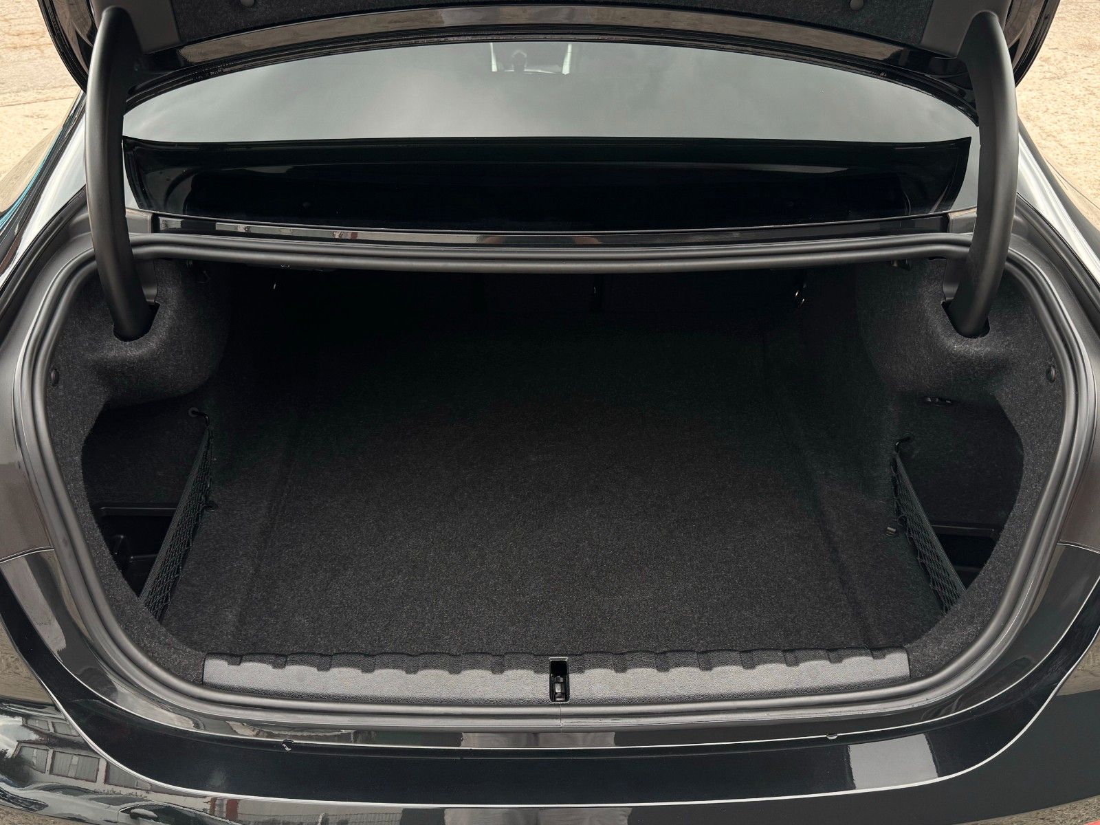 Fahrzeugabbildung BMW 420i G22 Coupé M Sport Leder Memory Kamera ACC