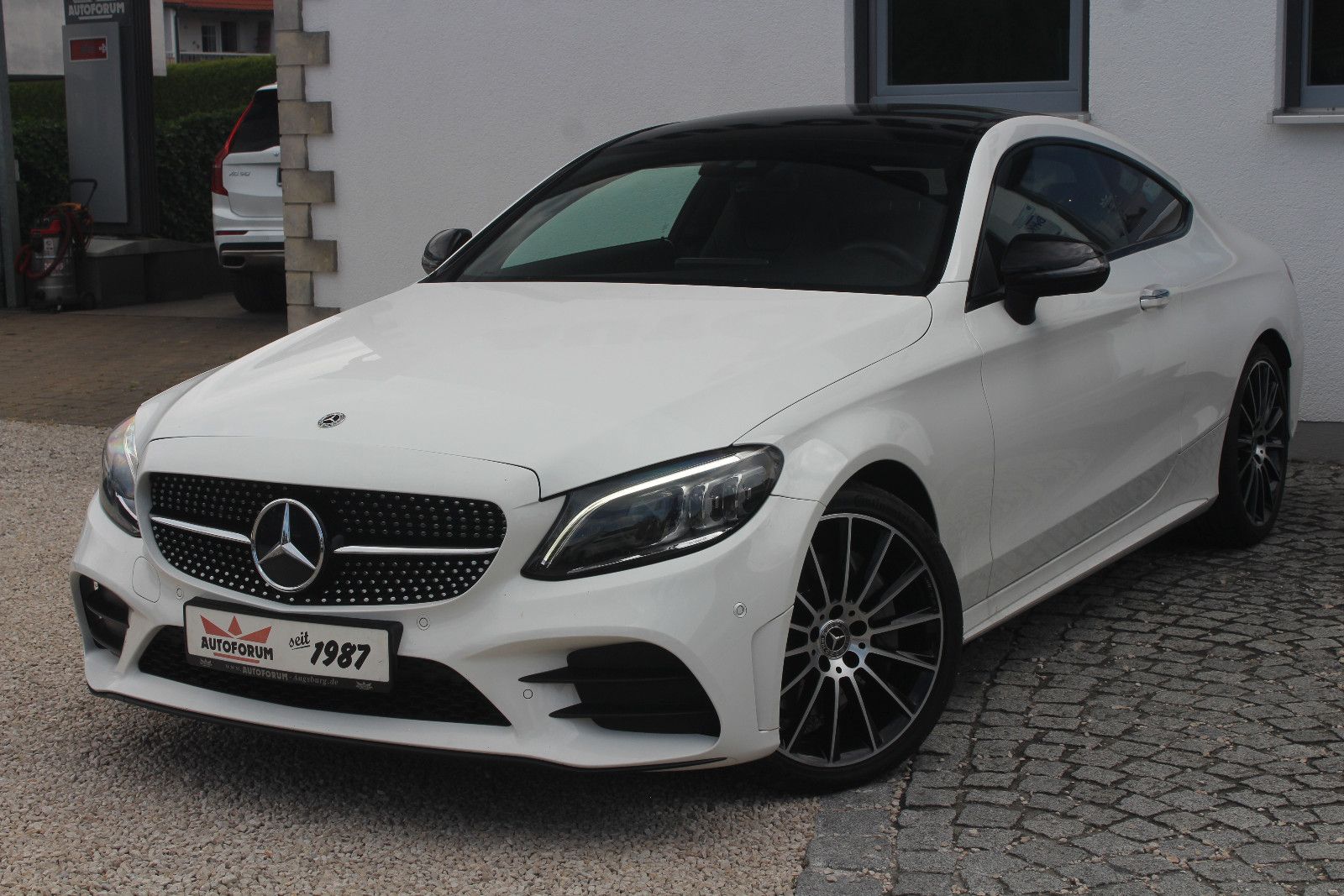 MERCEDES-BENZ C 300 Coupe AMG Line~8fach AMG~Top Zustand~