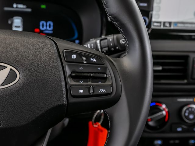 Hyundai i10 1.0 Select Kamera Spurhalteassistent Navi