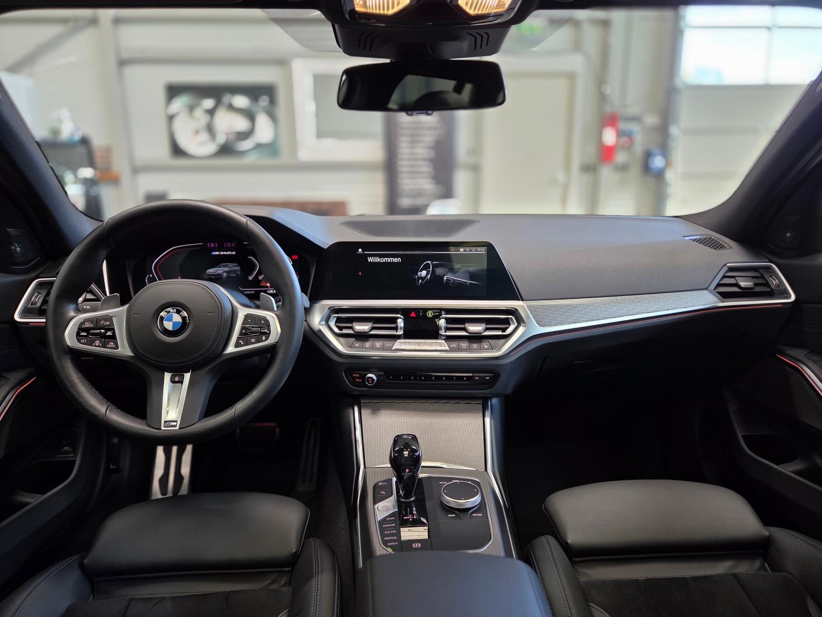 BMW M340 d xDrive /Panorama/HUD/Keyless/H&K/*345€