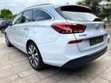 Hyundai i30 cw Premium - Hyundai i30: I30cw