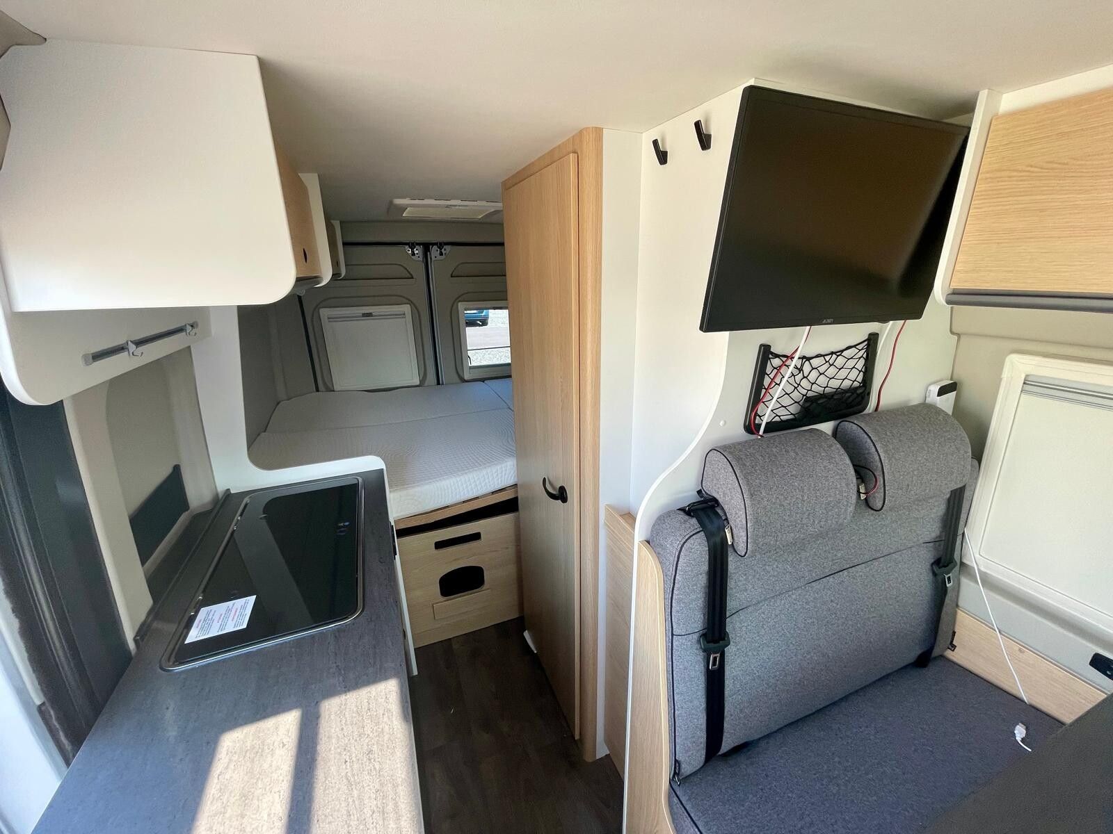 Fahrzeugabbildung Sunlight Cliff 600 SOLAR*SAT/TV*AHK*KAMERA*MARKISE*uvm.