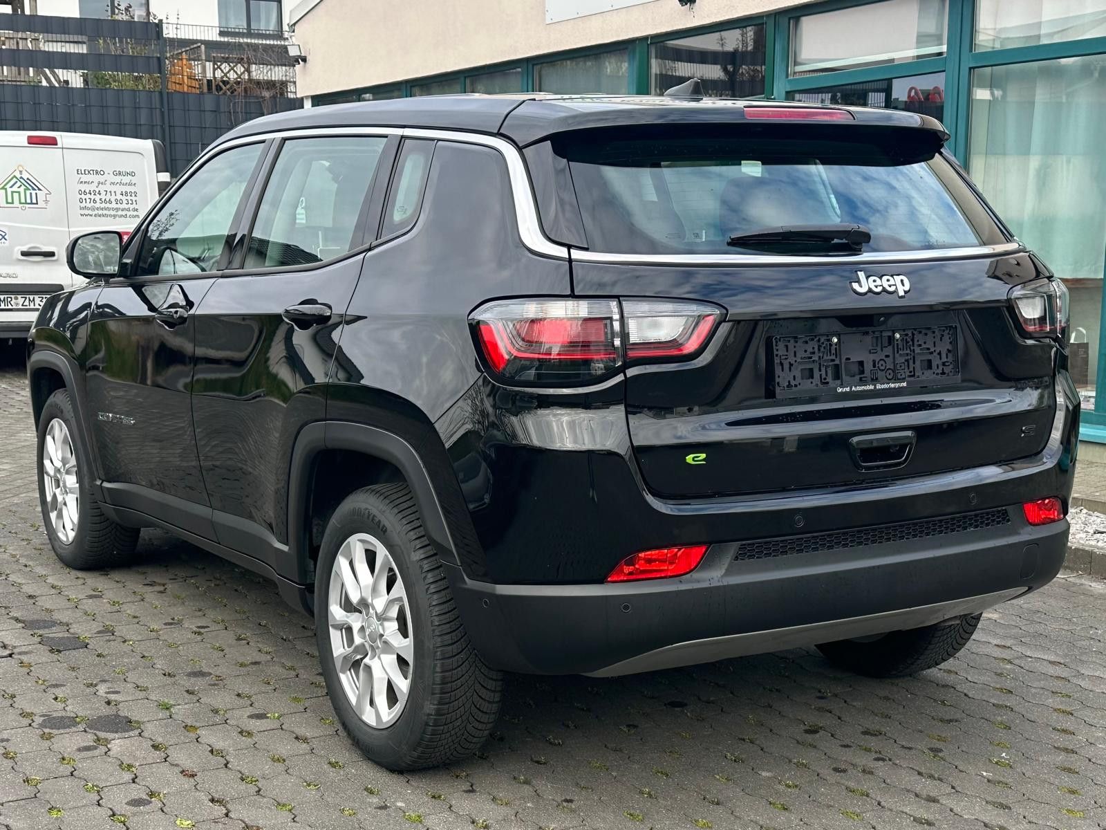 Fahrzeugabbildung Jeep Compass s Altitude 1.5 LED+ACC+VIRTUAL+SHZ+360°+