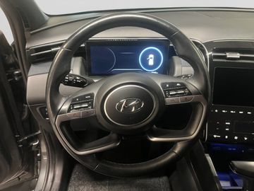 Hyundai TUCSON - 12