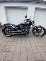 Harley-Davidson Breakout - Harley-Davidson Motorräder in Essen