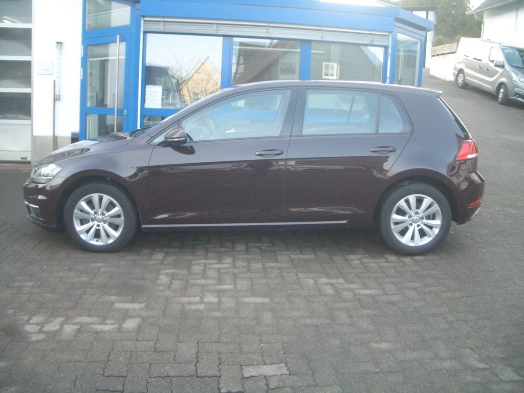 Image of Volkswagen Golf