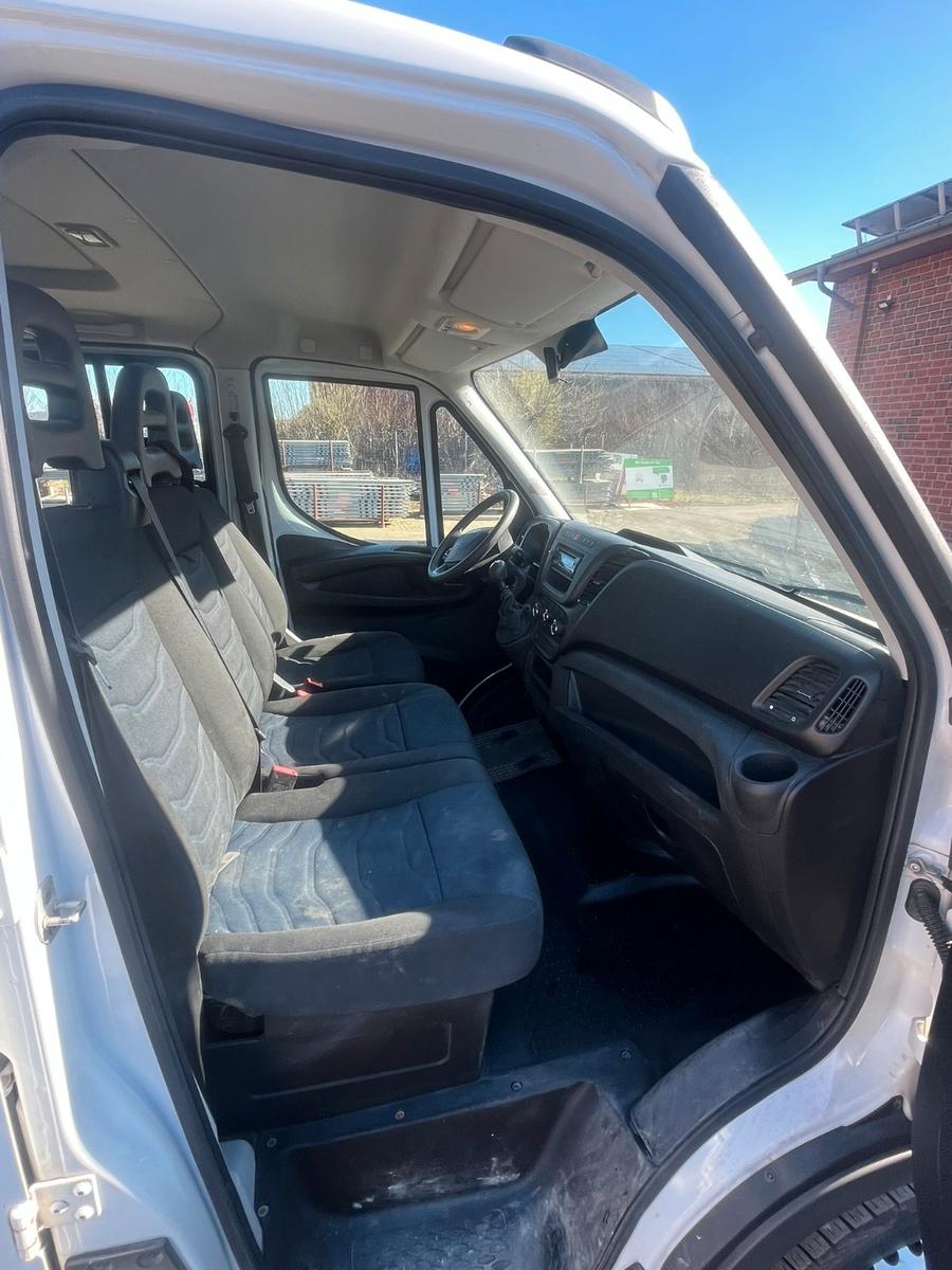 Iveco 35S12