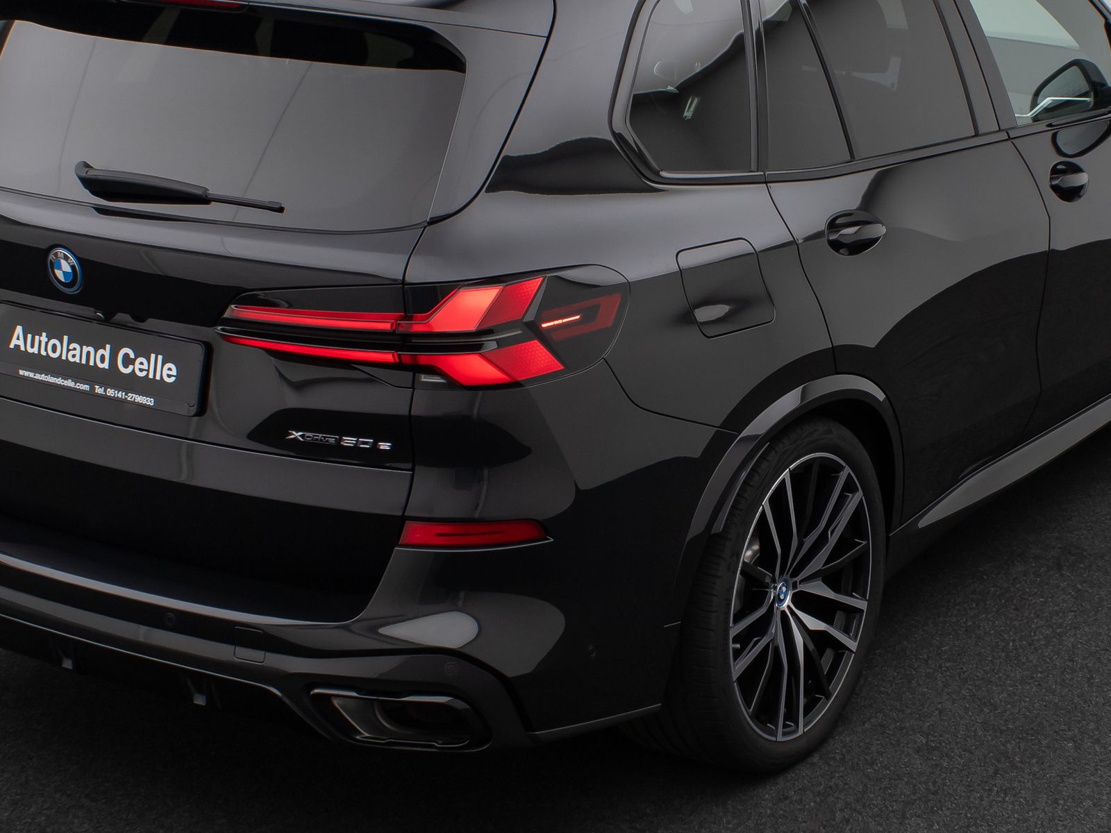 Fahrzeugabbildung BMW X5 xD50e M Sport Pro Pano 360°HUD DAB H/K SoftCl
