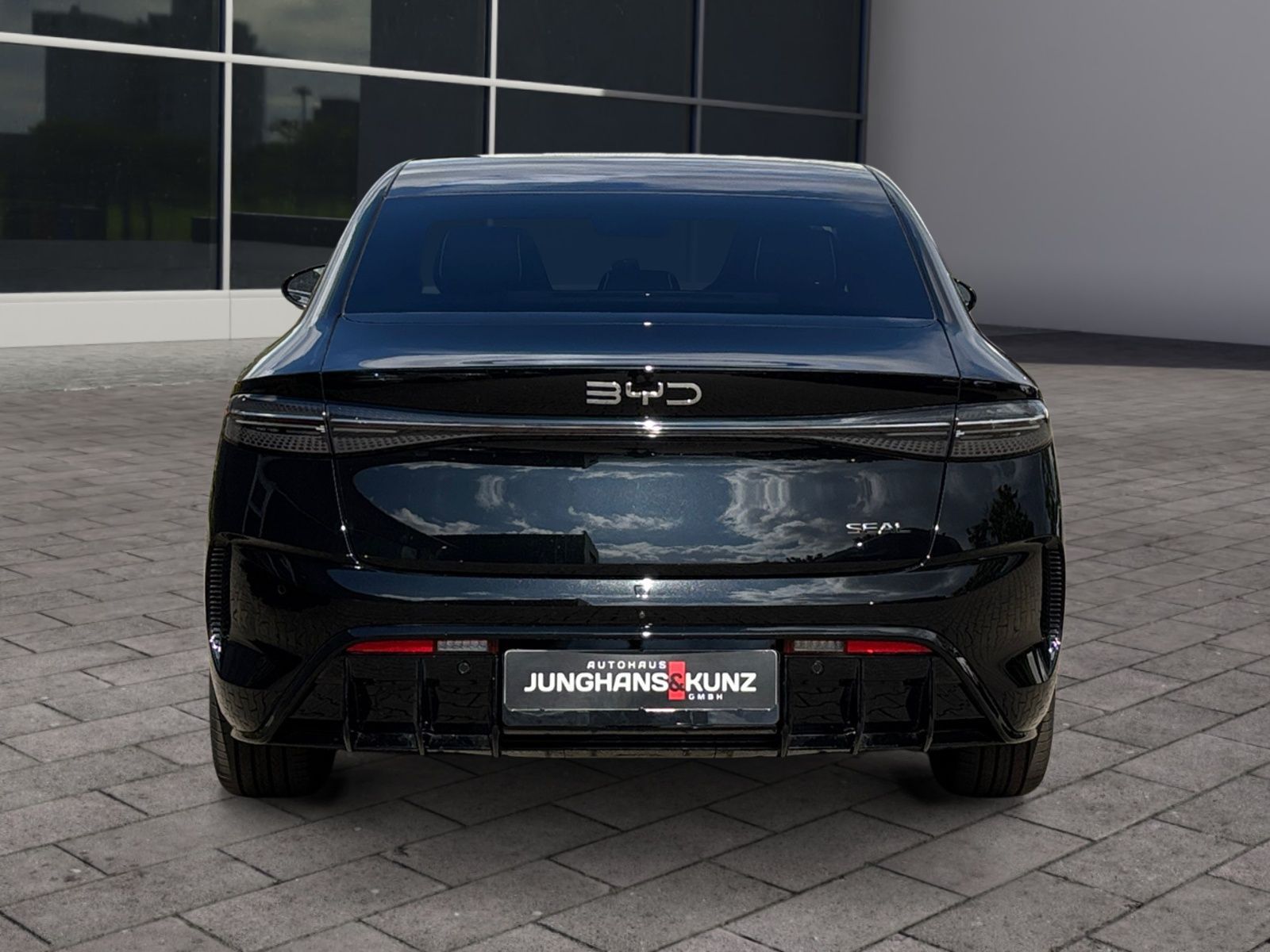 BYD SEAL