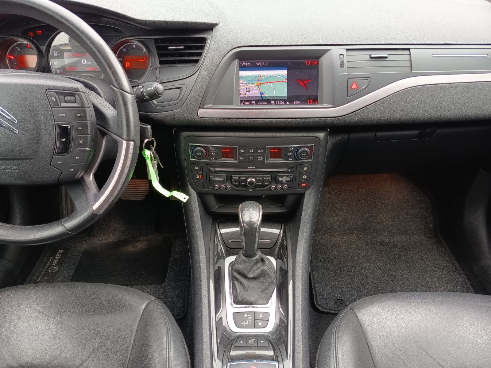 Fahrzeugabbildung Citroën C5 Tourer Exclusive NAVI KLIMAAUTO LEDER AHK SHZ