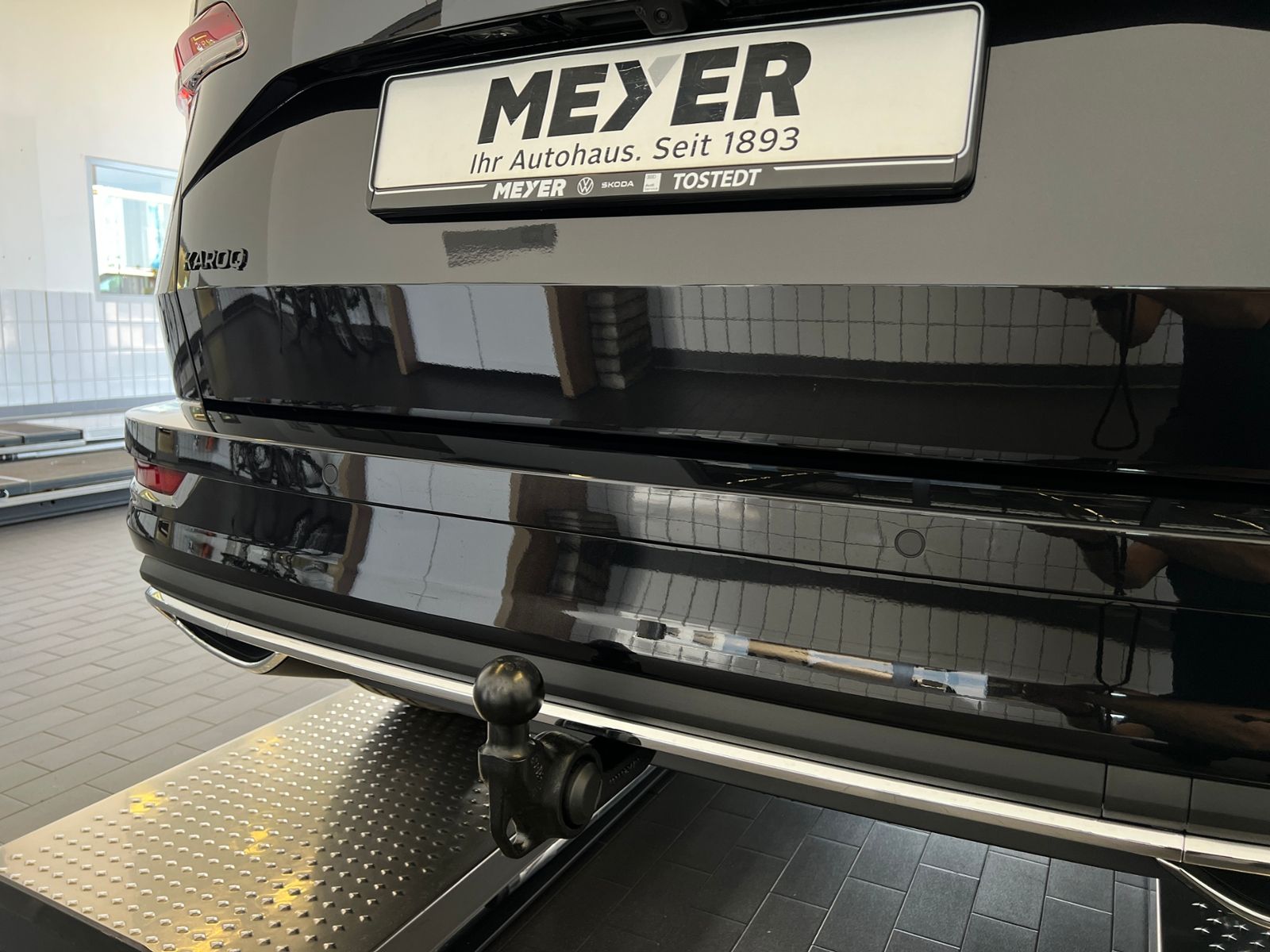 Fahrzeugabbildung SKODA Karoq Sportline 2.0 TSI 4x4 DSG *CANTON, AHK, 19