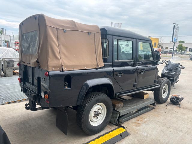 Land Rover Defender 2.4 TD4 244DT 110 S Pick Up