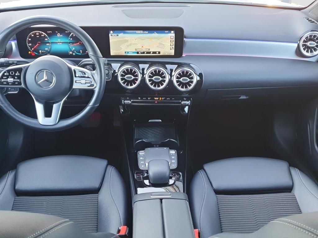Fahrzeugabbildung Mercedes-Benz A 180 Progressive (EURO 6d) Night Paket*LED*PDC