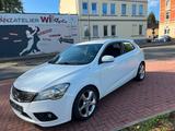 Kia cee'd 1.6*Klima*Scheckheft*Tüv Neu*2.Hand* - gebrauchte Kia cee'd / Ceed aus dem Jahr 2011
