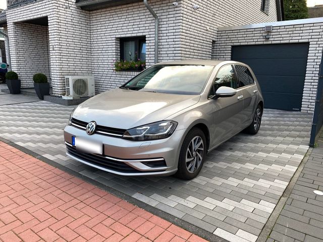 Volkswagen Golf VII 1.5 Tsi ACT LED Kamera Navi